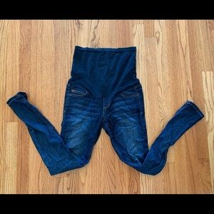Joe’s Maternity skinny jeans, good condition.